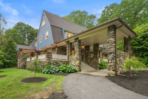 Detached House for sale in Lexington