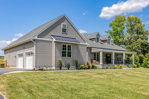 Detached House in Hopewell, Mercer County