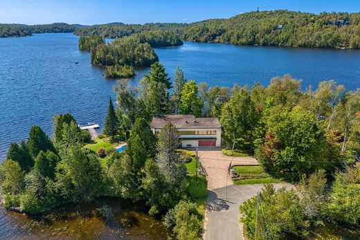 Частный Дом, Estérel, Laurentides