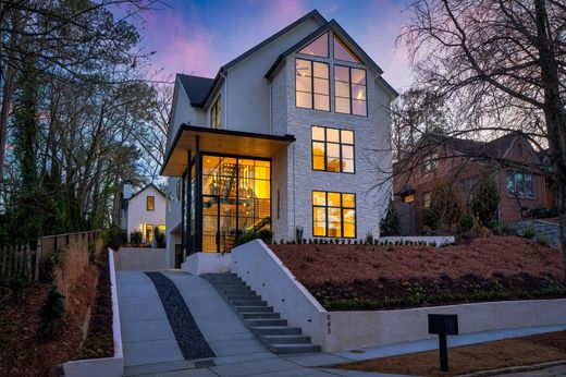 Detached House in Atlanta, Fulton County