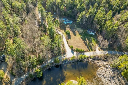 Luxury home in Keene, Essex County