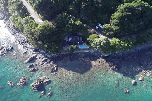 Detached House in Saiki, Saiki-shi