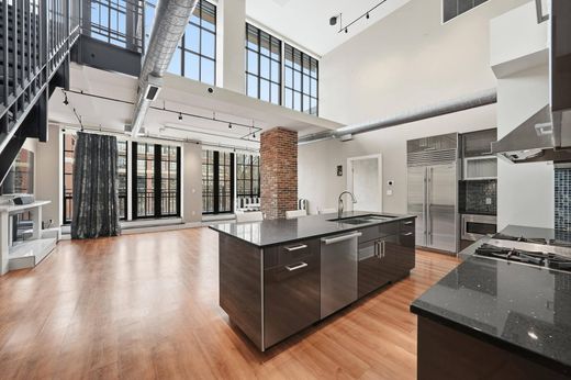 Apartment in Arlington, Arlington County