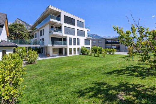Apartment in Riddes, Martigny District