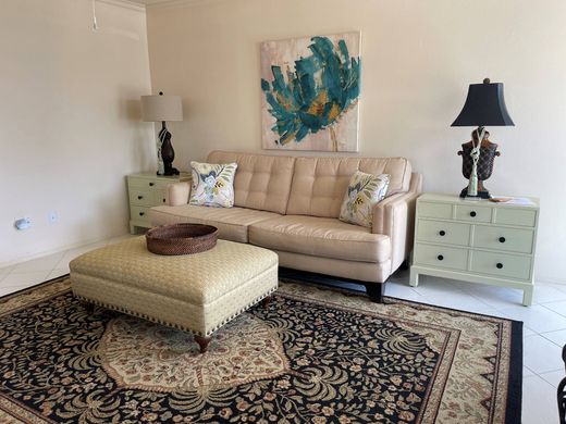 Apartment for rent per month in Stuart