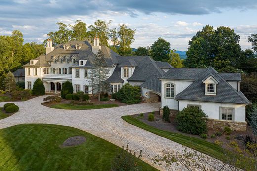 Einfamilienhaus in Asheville, Buncombe County