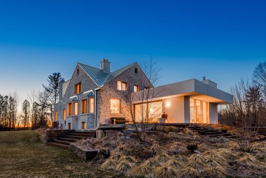 Casa Unifamiliare a Sutton, Montérégie