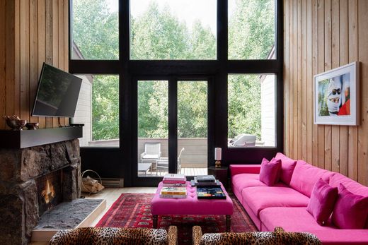 타운 하우스 / Wilson, Teton County