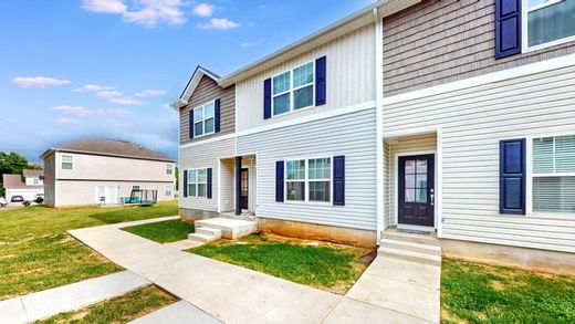 Townhouse in La Vergne, Rutherford County