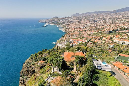 Maison individuelle à Funchal, Madère