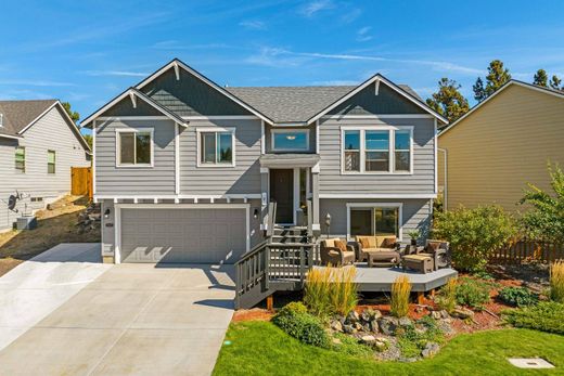 Luxury home in Bend, Deschutes County