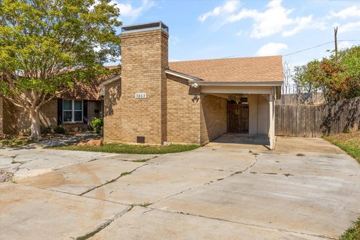 Duplex in Fort Worth, Tarrant County