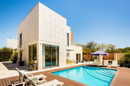 Casa Unifamiliare a Albufeira e Olhos de Água, Albufeira