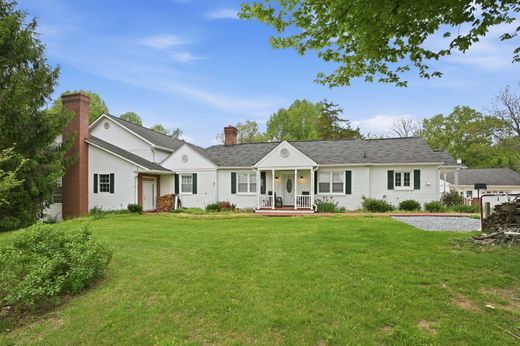 Detached House in Eldersburg, Carroll County