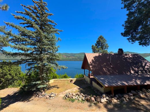 Luxury home in Bayfield, La Plata County