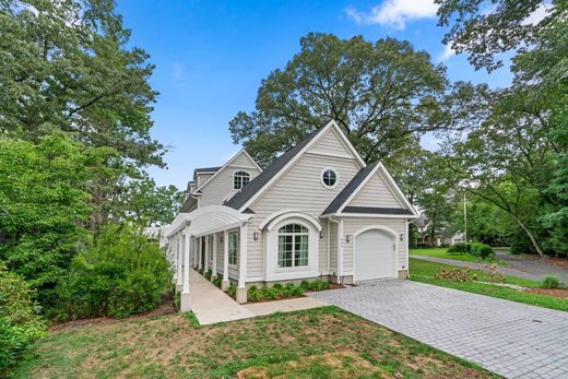 Luxury home in Severna Park, Anne Arundel County