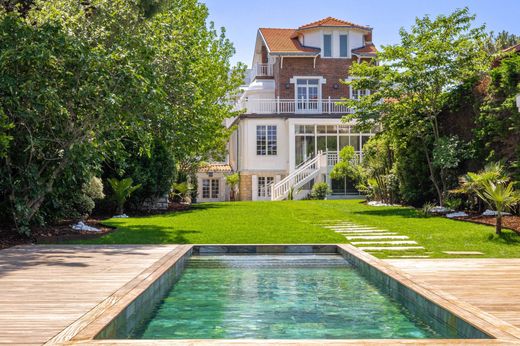 Casa Unifamiliare a Arcachon, Gironda