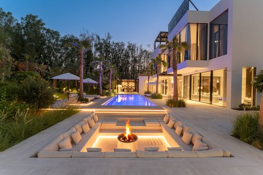 Villa in Dubai