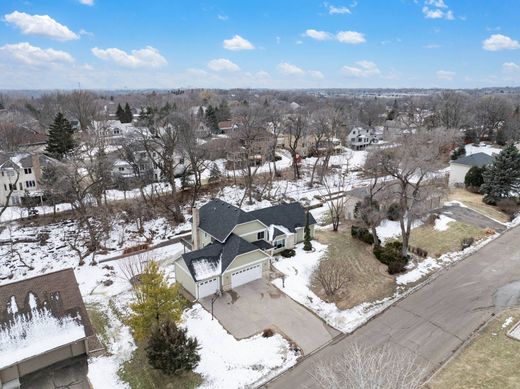 Detached House in Plymouth, Hennepin County