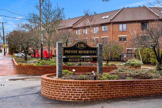 Apartment in Newburyport, Essex County