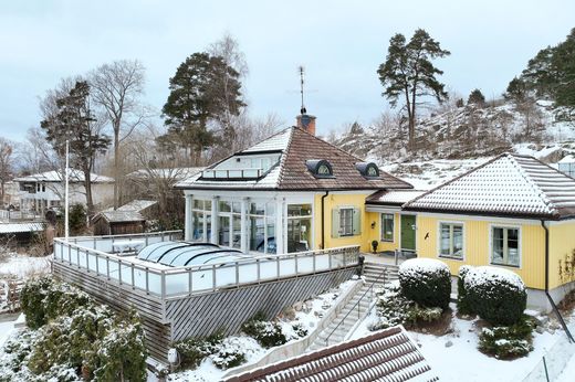 Villa in Österskär, Österåkers Kommun