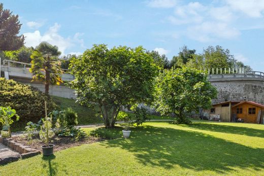 Μονοκατοικία σε Montreux, Riviera-Pays-d'Enhaut District