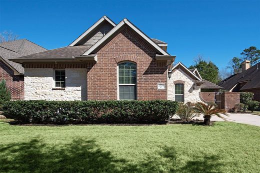 Luxury home in Porter, Montgomery County