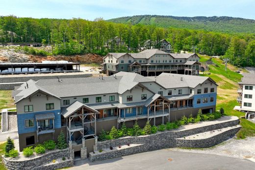 아파트 / Ludlow, Windsor County