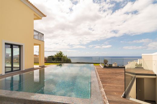 Detached House in Funchal, Madeira