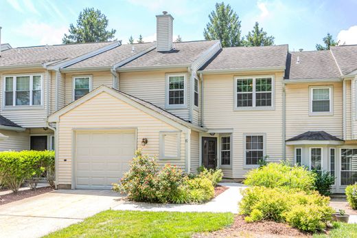Apartment / Etagenwohnung in Princeton, Mercer County