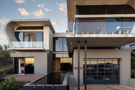 Detached House in Somerset West, City of Cape Town
