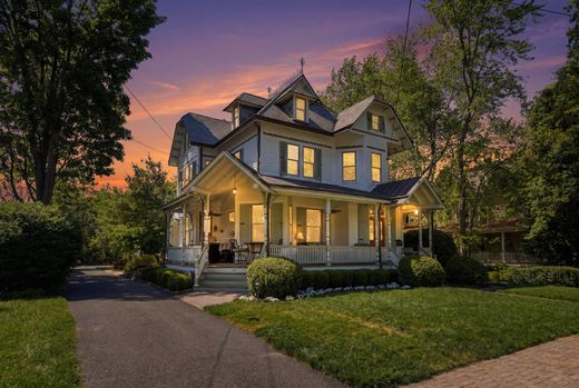 Detached House in Haddonfield, Camden County
