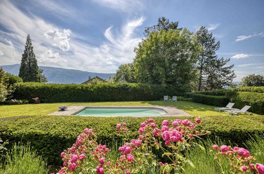 Dom jednorodzinny w Veyrier-du-Lac, Haute-Savoie