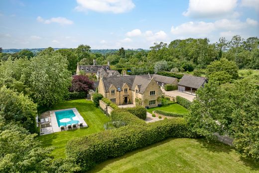 Detached House in Oddington, Oxfordshire