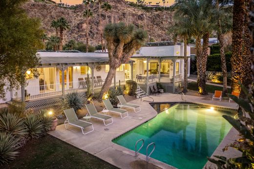 Detached House in Palm Springs, Riverside County