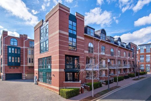Luxury home in Arlington, Arlington County