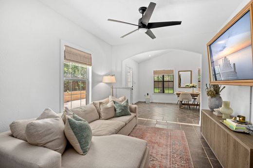 Detached House for sale in New Braunfels