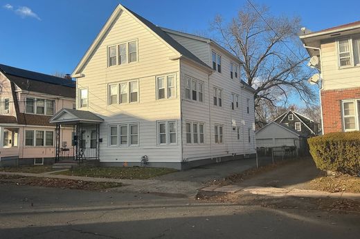Casa di lusso a Hamden, New Haven County