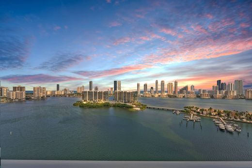 Aventura, Miami-Dade Countyのアパートメント