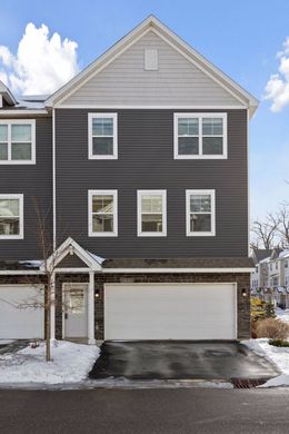 Casa di città a Maple Grove, Hennepin County