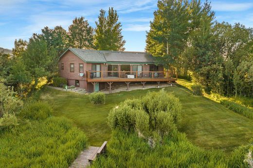 Luxury home in Driggs, Teton County