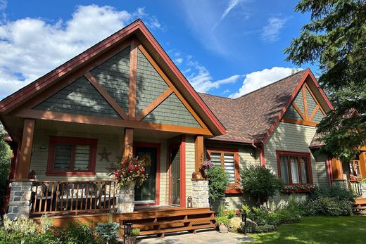 Detached House in Mont-Tremblant, Laurentides
