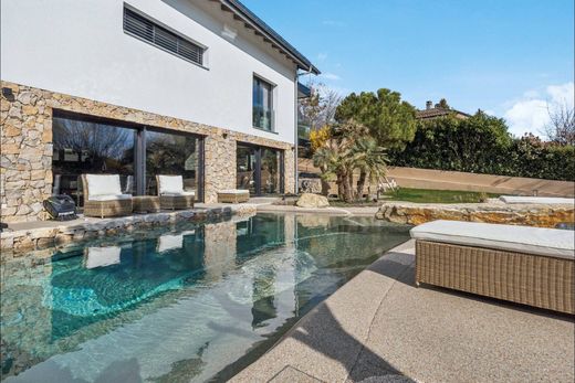 Chalet Pareado en Le Mont-sur-Lausanne, Lausanne District