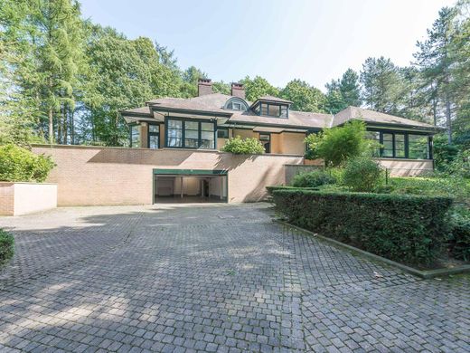 단독 저택 / Braine-l'Alleud, Province du Brabant Wallon