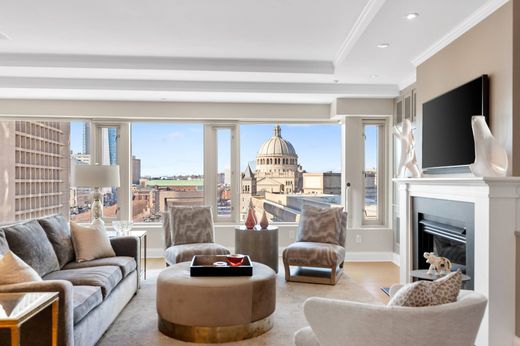 Apartment in Boston, Suffolk County