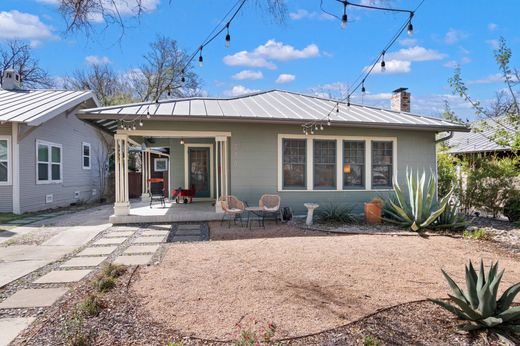 Detached House in San Antonio, Bexar County