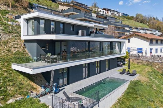 Detached House in Savièse, Sion District