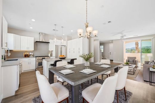 ‏בתי יוקרה ב  Calabasas, Los Angeles County