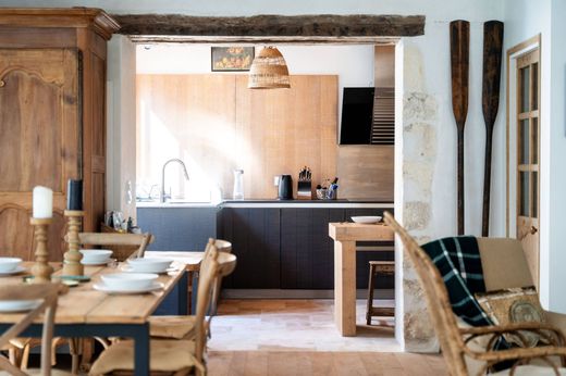 Semidetached House in Saint-Martin-de-Ré, Charente-Maritime