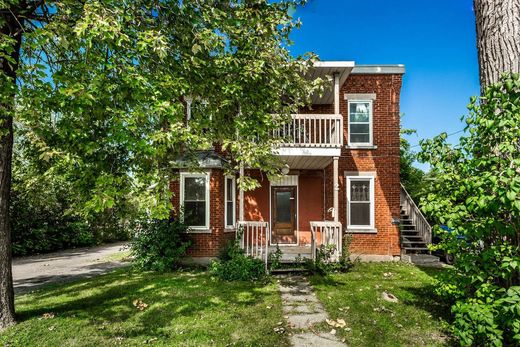 Casa Independente - Châteauguay, Montérégie
